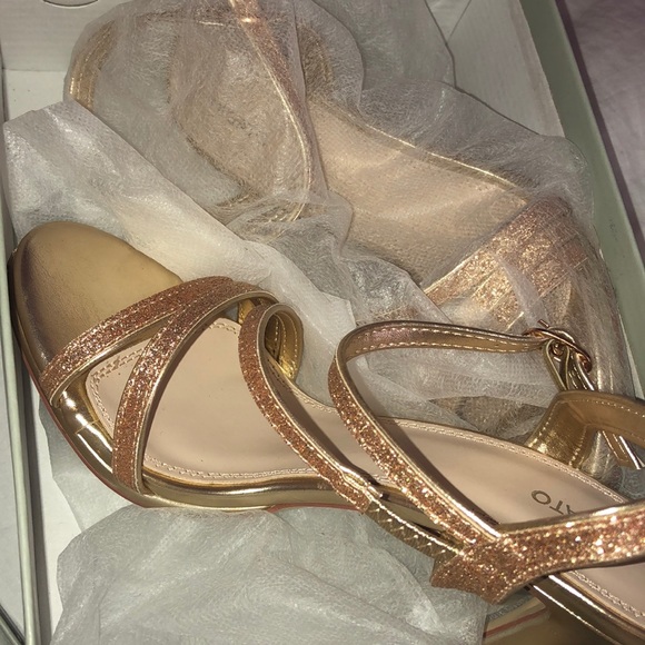 Glittery open toe heels ✨ - Picture 4 of 7